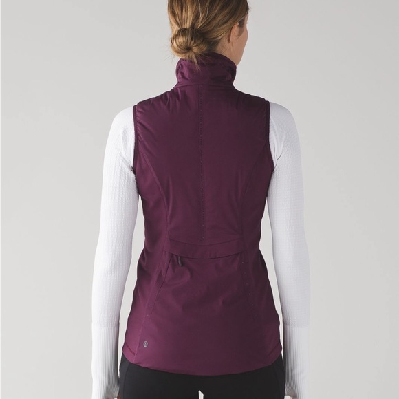 NWOT Lululemon Run For Cold Vest - Picture 5 of 7
